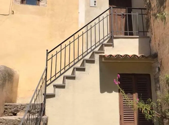 Al Borgo Antico Lejlighed Terracina